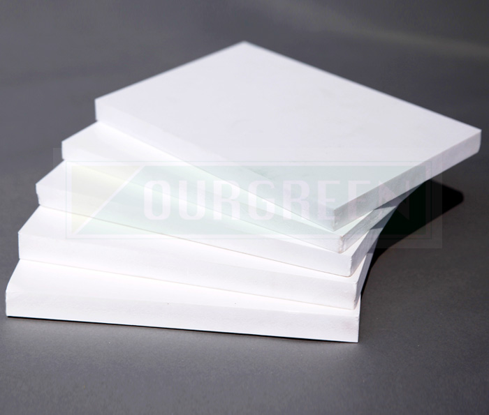 如何選擇適合制作pvc浴室柜板呢？